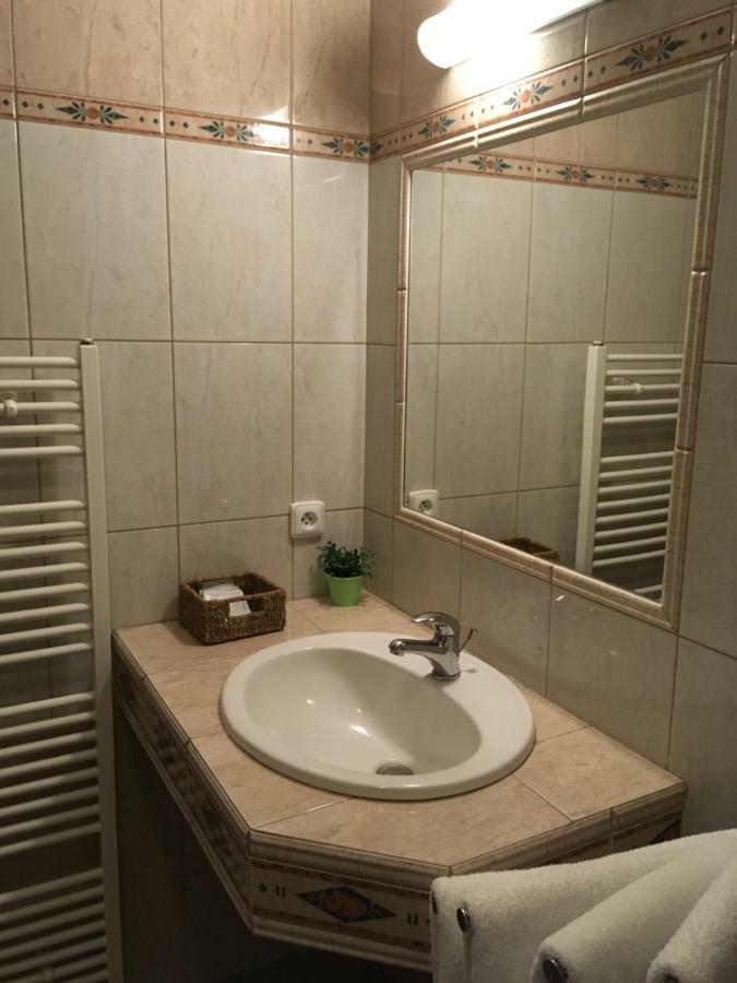 Penzion A Pivnice Varna Velká Bystřice Екстериор снимка